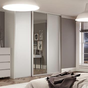 Shaker sliding door